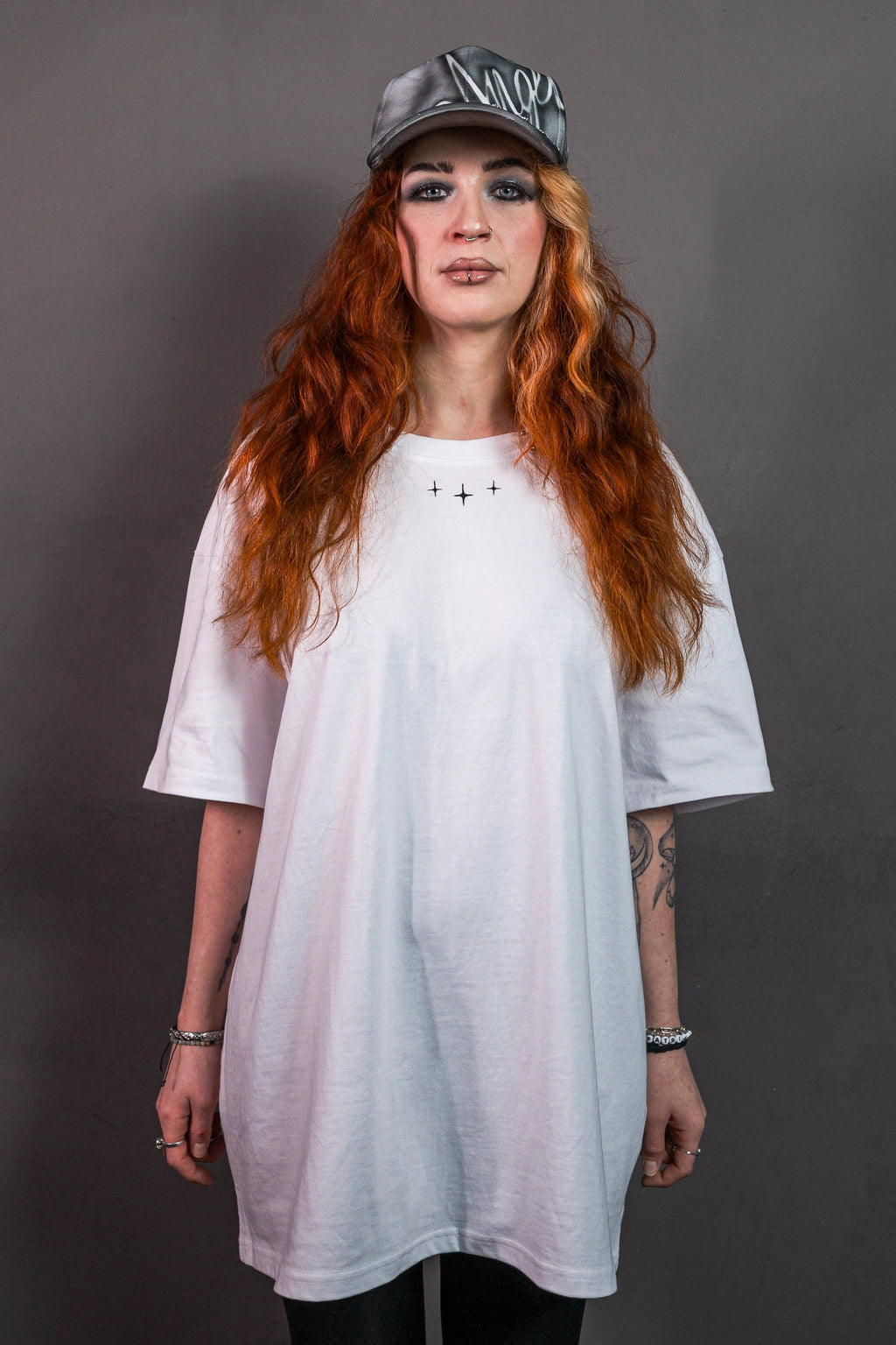 RANDOMIZED PORTRAIT SHIRT