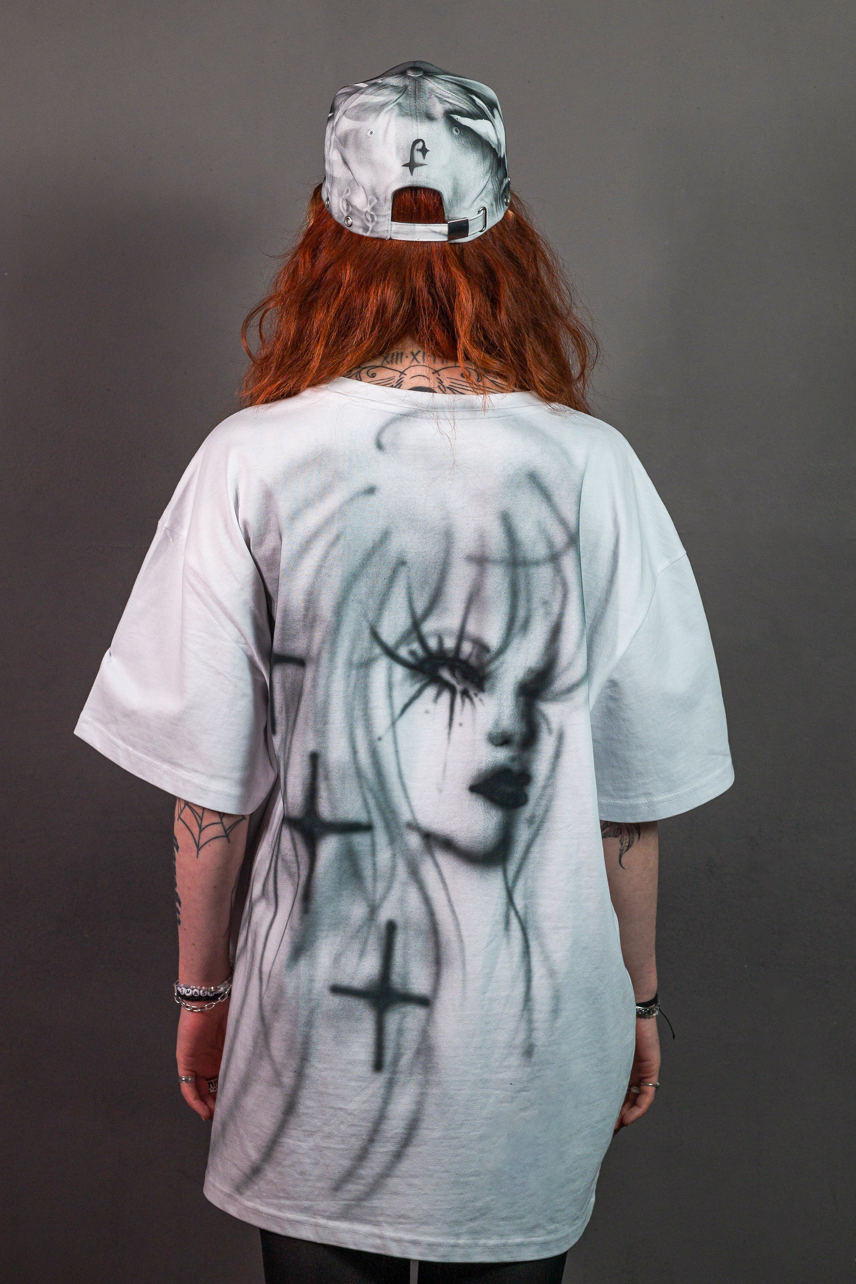 RANDOMIZED PORTRAIT SHIRT